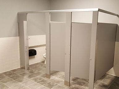 Do you use the handicapped stall?