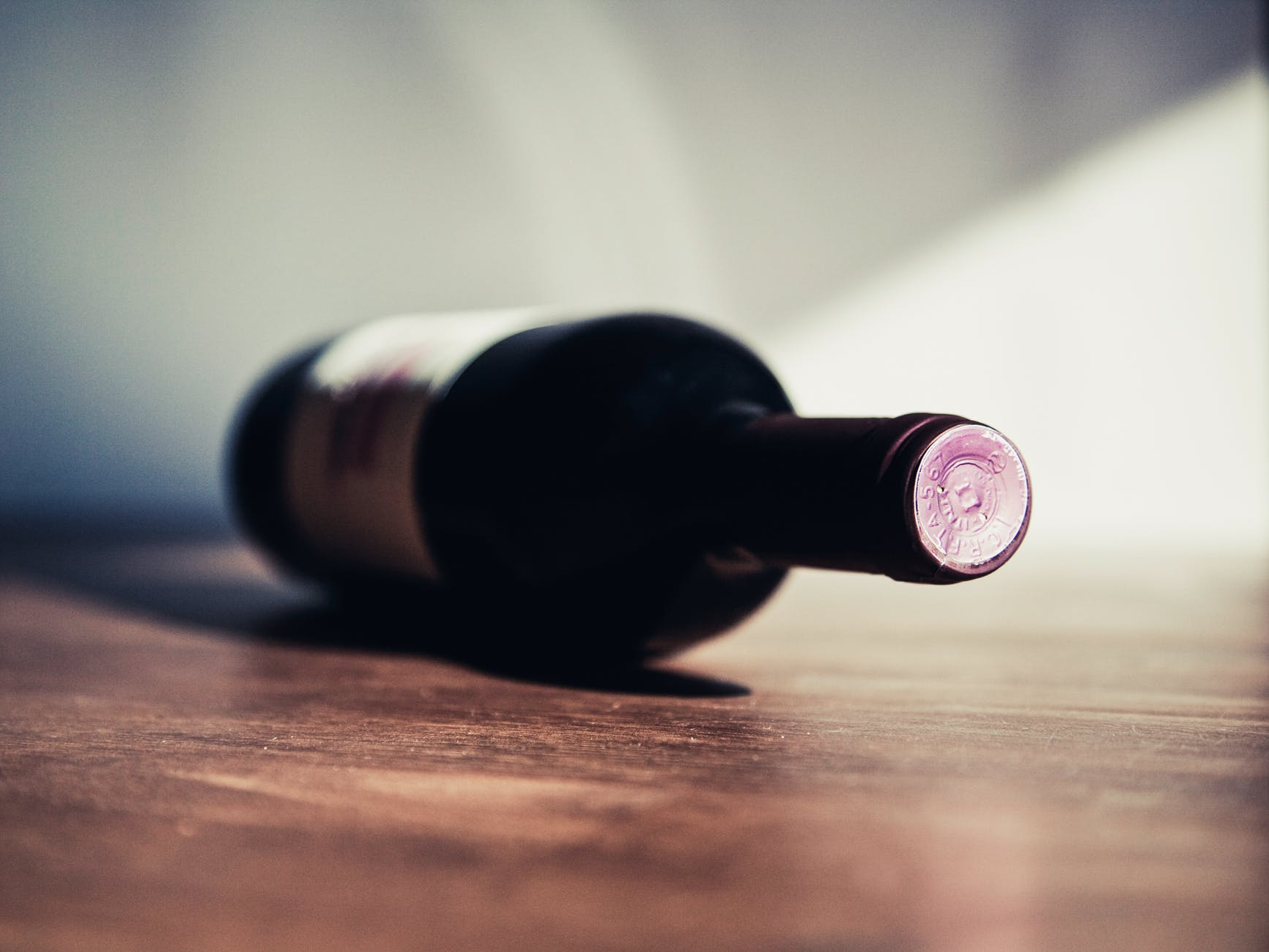 Would you tell the waiter if a bottle of wine was left off your bill?